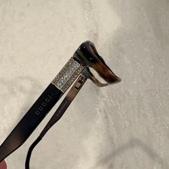 Gucci Tortoiseshell Rectangular Eyewear - Picture 4 of 7